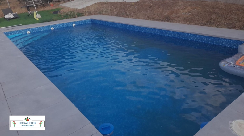 Salamanca - Carrascal de Barregas - 882m2