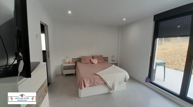 Salamanca - Carrascal de Barregas - 882m2