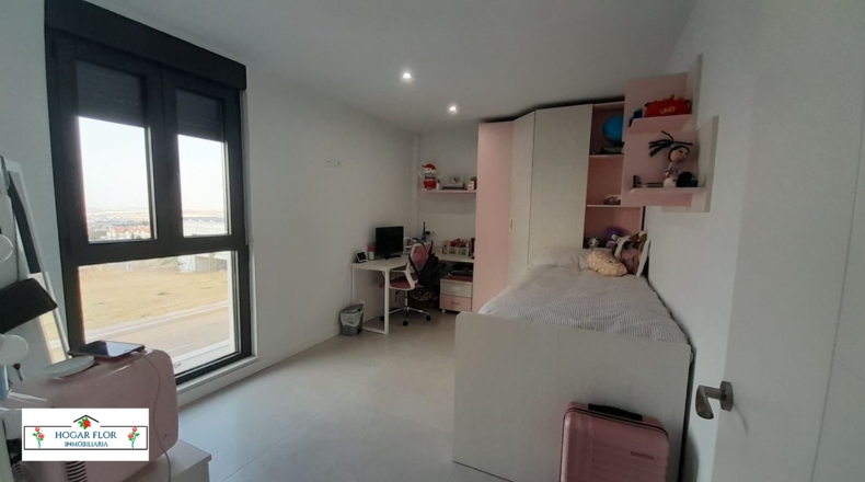 Salamanca - Carrascal de Barregas - 882m2