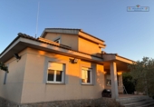Xalet independent amb terreny en venda a la España, Calvarrasa de Arriba, ref.: TR336947 foto