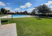 Chalet independiente con terreno en venta en Villamayor ref: TR339697 foto
