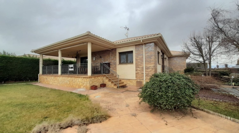 Salamanca - San Cristóbal de la Cuesta - 900m2