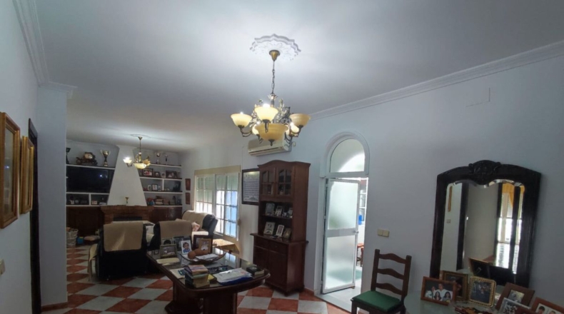 Sevilla - La Puebla de Cazalla - 306m2