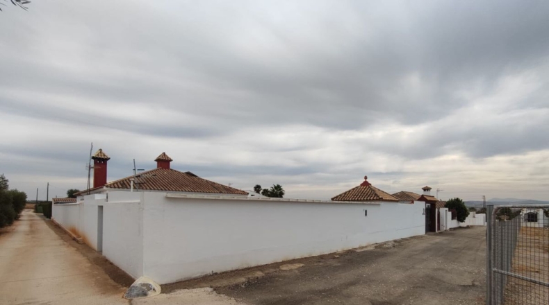Sevilla - La Puebla de Cazalla - 1050m2