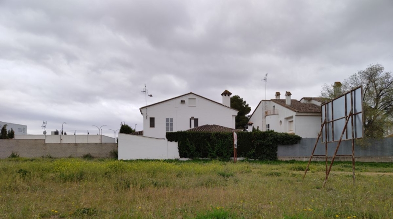 Ciudad Real - Valdepeñas - 759m2