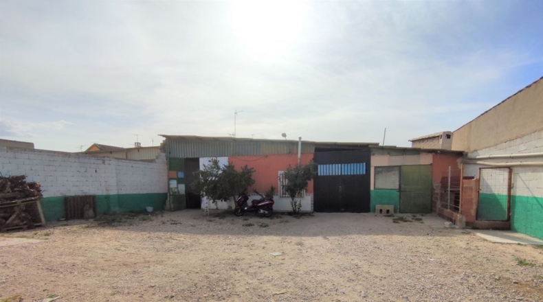 Ciudad Real - Valdepeñas - 619m2