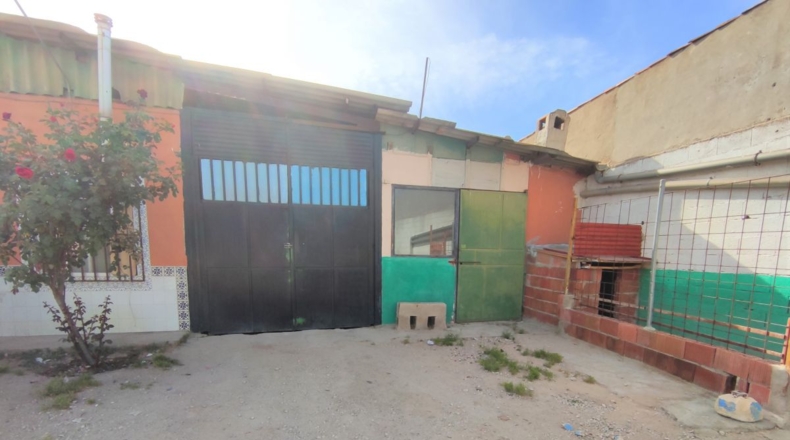 Ciudad Real - Valdepeñas - 619m2