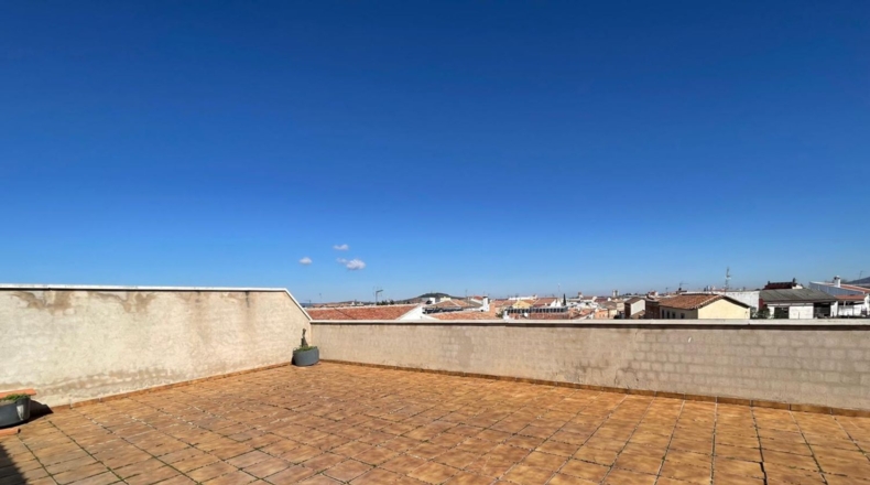 Ciudad Real - Valdepeñas - 147m2