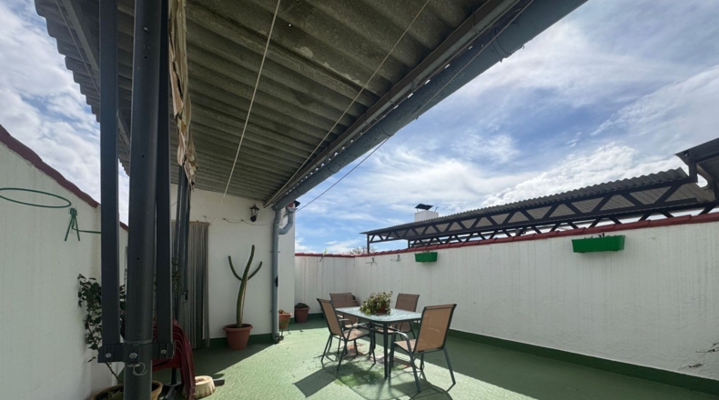 Ciudad Real - Valdepeñas - 159m2