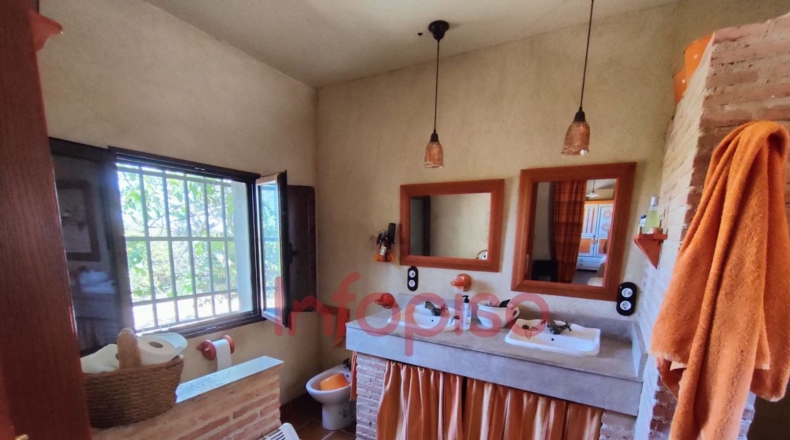 Ciudad Real - Valdepeñas - 9500m2