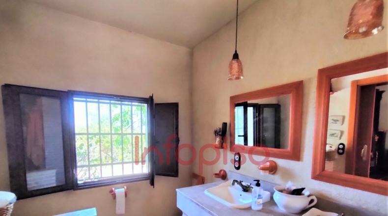 Ciudad Real - Valdepeñas - 9500m2