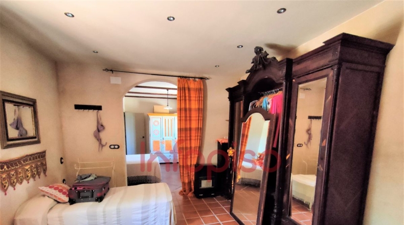 Ciudad Real - Valdepeñas - 9500m2