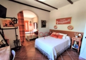 Casa de camp amb terreny en venda a Valdepeñas ref.: TR15760 foto