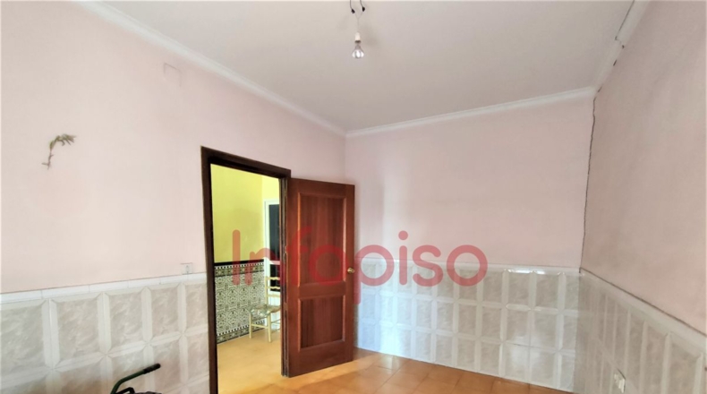 Ciudad Real - Valdepeñas - 250m2