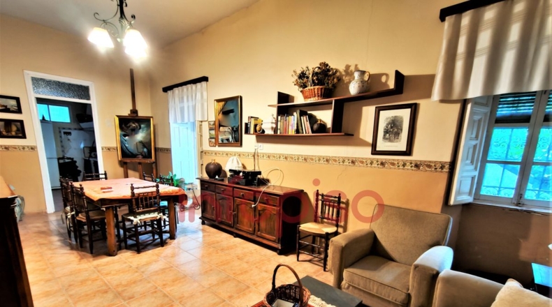 Ciudad Real - Valdepeñas - 410m2