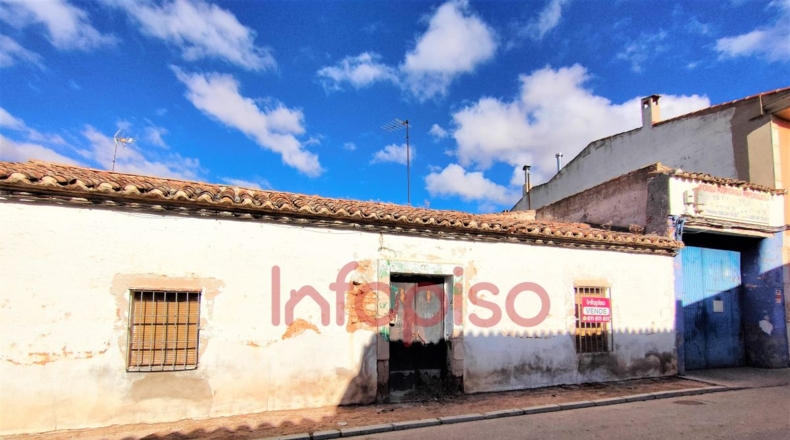 Ciudad Real - Valdepeñas - 642m2