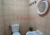 Промышленное здание на продажу в городе Вальдепеньяс. Фото