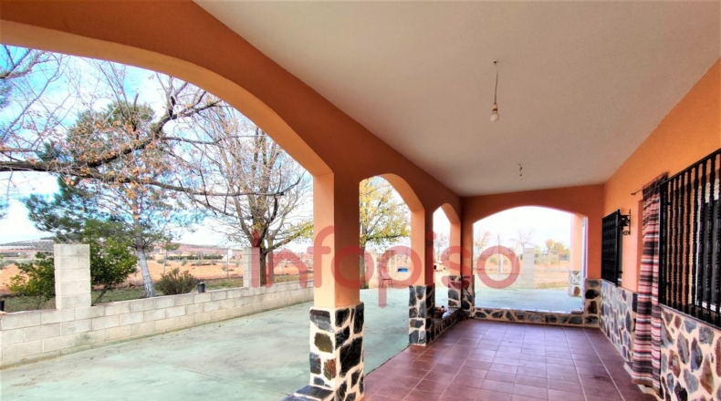 Ciudad Real - Valdepeñas - 5310m2