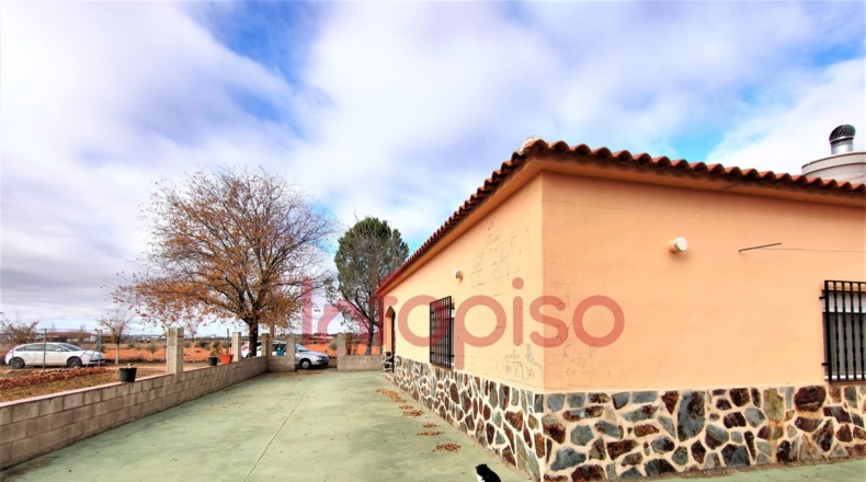 Ciudad Real - Valdepeñas - 5310m2
