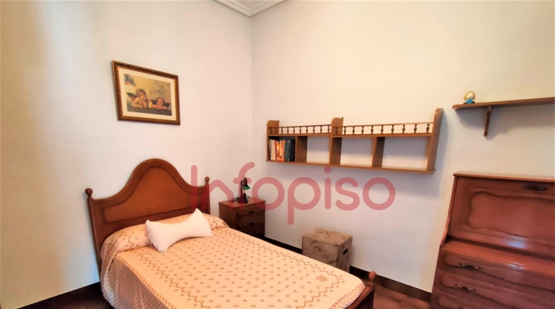 Ciudad Real - Valdepeñas - 159m2