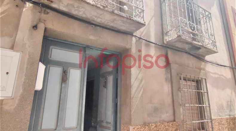 Ciudad Real - Valdepeñas - 122m2