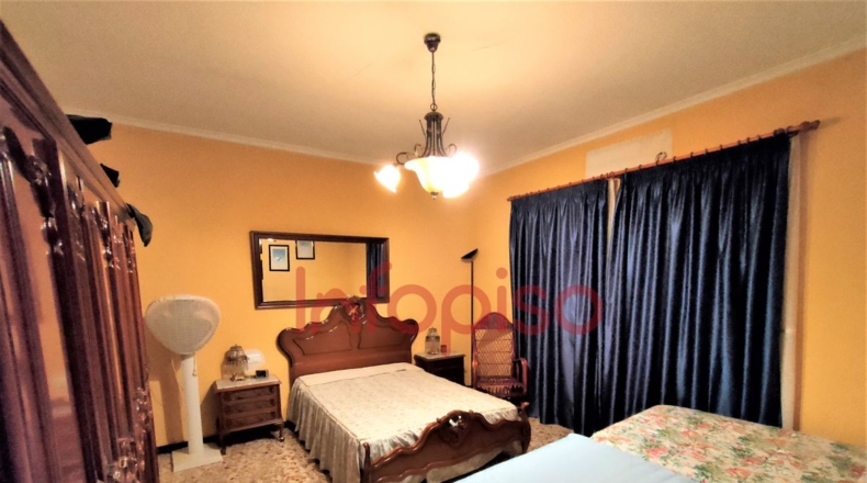 Ciudad Real - Valdepeñas - 315m2