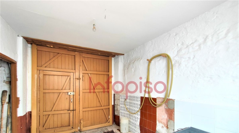 Ciudad Real - Valdepeñas - 211m2