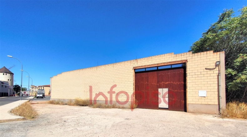 Ciudad Real - Вальдепеньяс - 1000m2