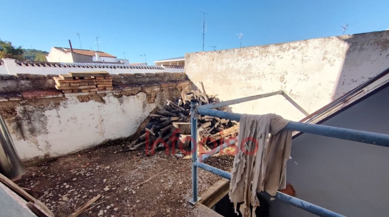 Ciudad Real - Valdepeñas - 144m2