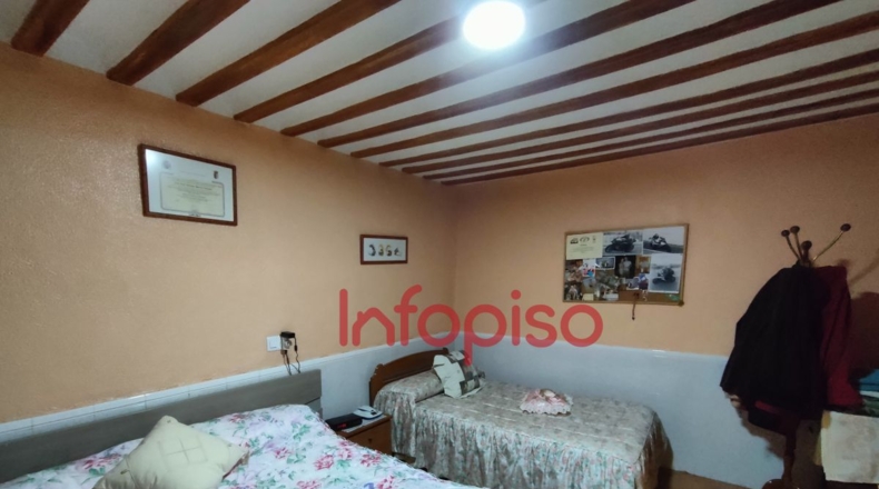 Ciudad Real - Valdepeñas - 179m2