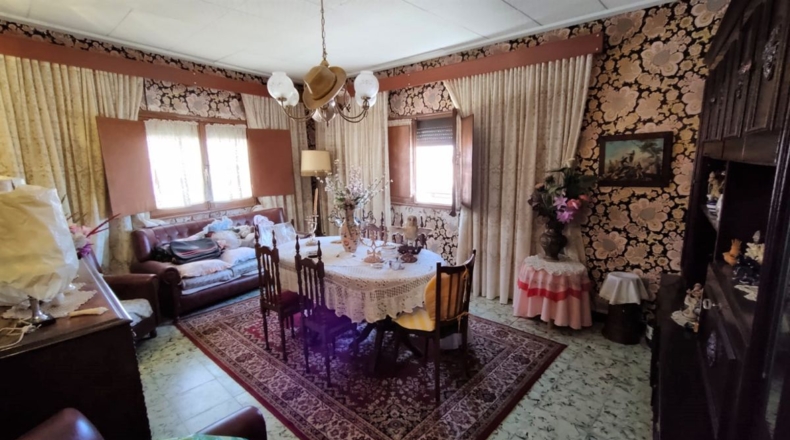 Ciudad Real - Valdepeñas - 244m2