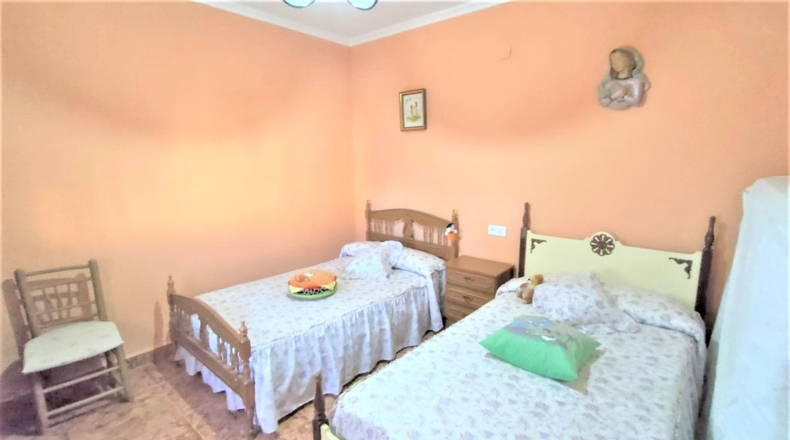 Ciudad Real - Valdepeñas - 34686m2