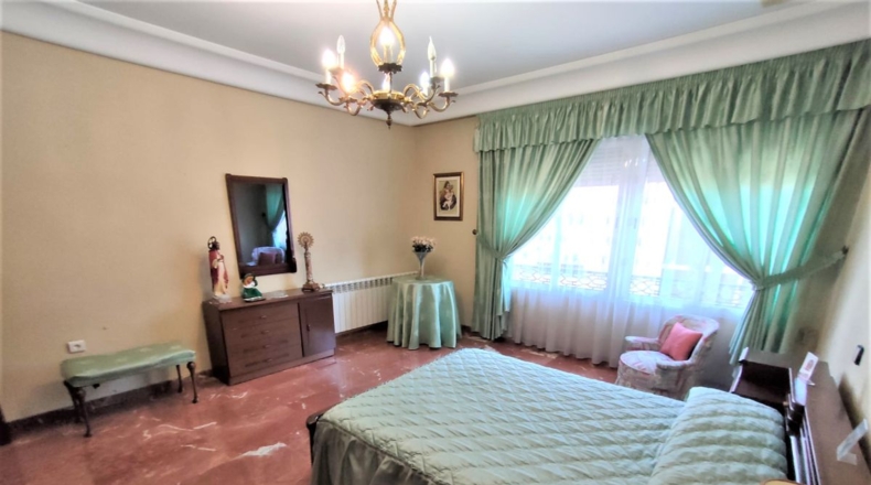 Ciudad Real - Valdepeñas - 215m2