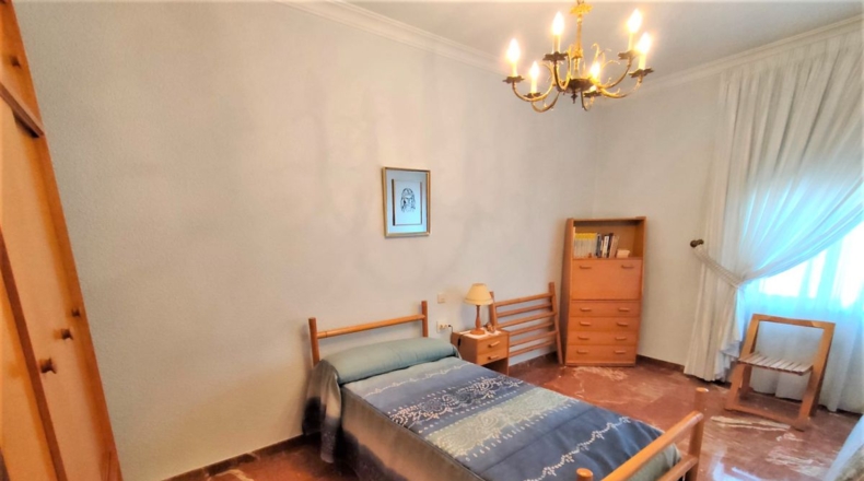 Ciudad Real - Valdepeñas - 215m2