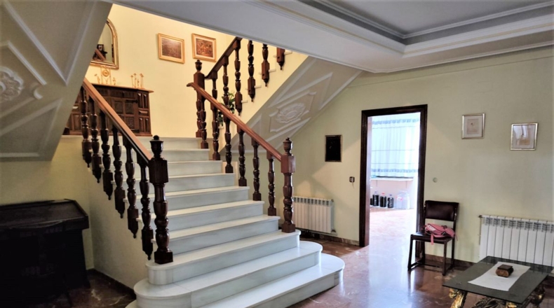 Ciudad Real - Valdepeñas - 215m2