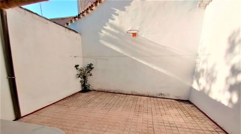 Ciudad Real - Valdepeñas - 215m2