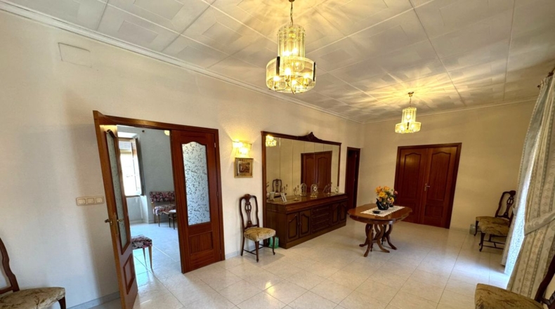Ciudad Real - Valdepeñas - 262m2