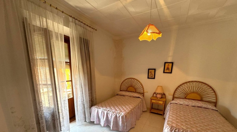 Ciudad Real - Valdepeñas - 262m2