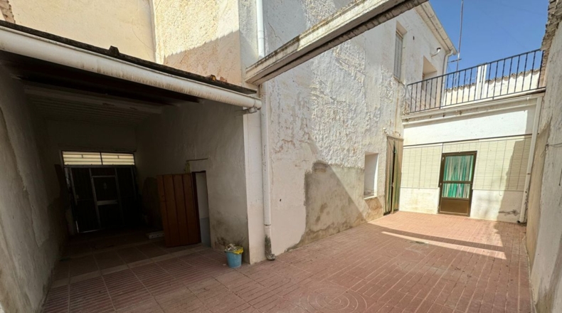Ciudad Real - Valdepeñas - 262m2