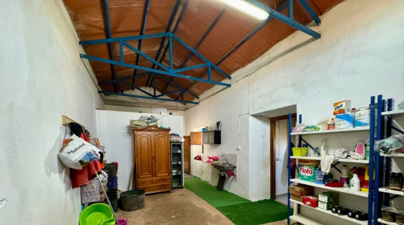 Ciudad Real - Valdepeñas - 6558m2