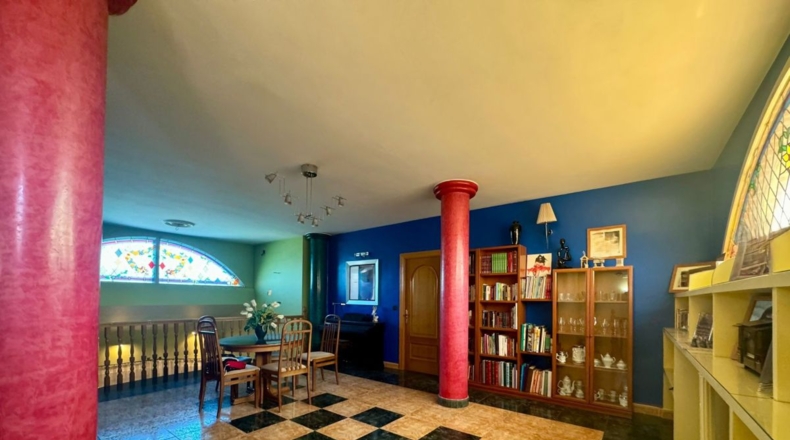 Ciudad Real - Valdepeñas - 680m2