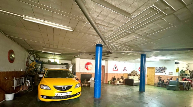 Ciudad Real - Valdepeñas - 680m2