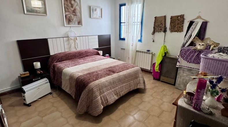 Jaén - Valdepeñas de Jaén - 200m2