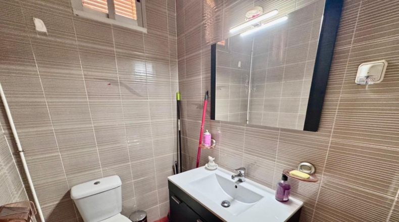 Ciudad Real - Valdepeñas - 8000m2