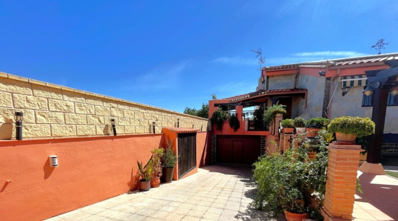 Ciudad Real - Valdepeñas - 596m2