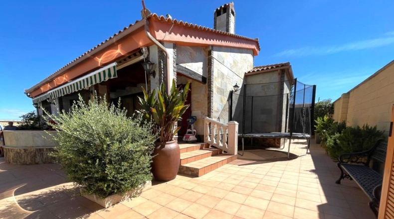 Ciudad Real - Valdepeñas - 596m2