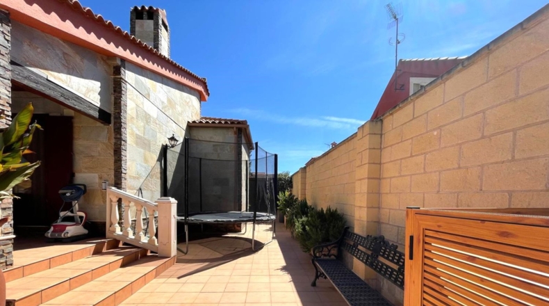 Ciudad Real - Valdepeñas - 596m2