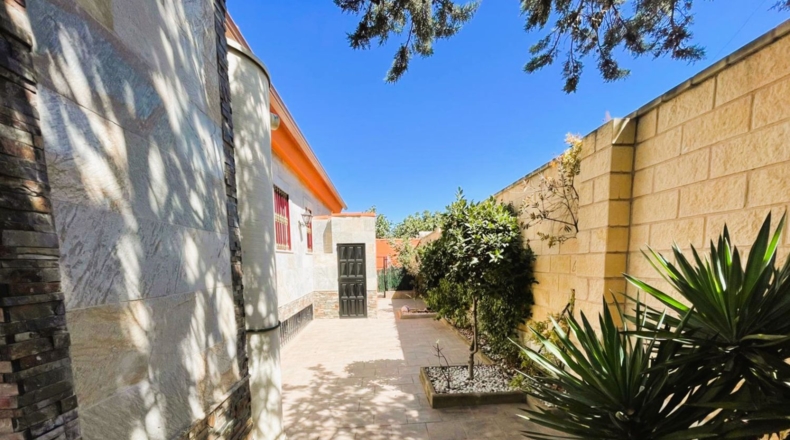 Ciudad Real - Valdepeñas - 596m2