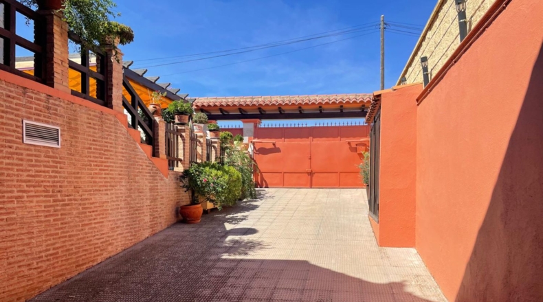 Ciudad Real - Valdepeñas - 596m2