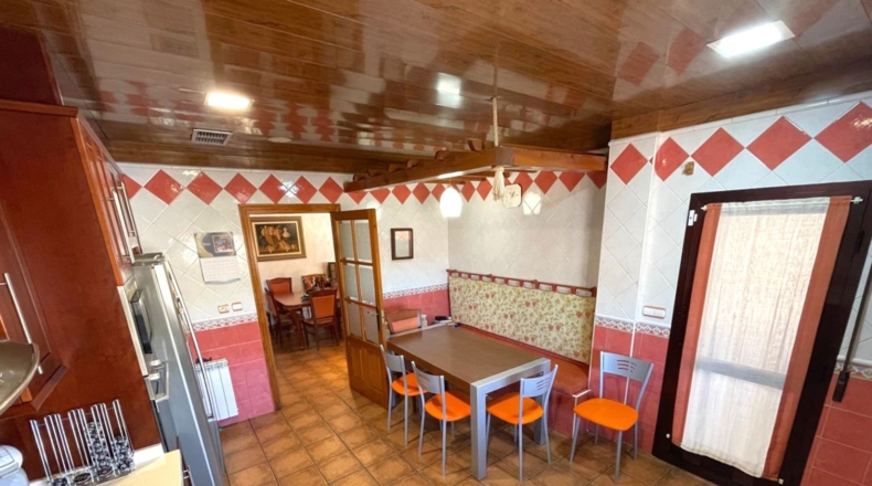 Ciudad Real - Valdepeñas - 596m2